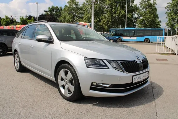 Škoda Octavia Combi 1.6 TDi Style *LED,NAVIGACIJA* Image 3