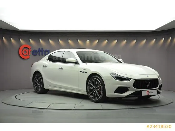 Maserati Ghibli 2.0 Image 1